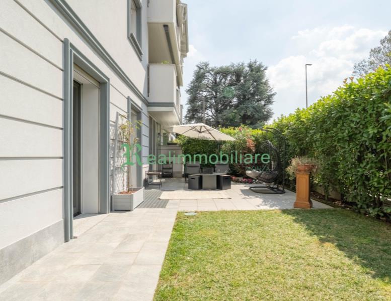 appartamento in vendita a Villasanta