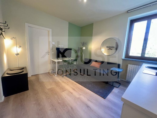 appartamento in vendita a Villasanta in zona La Santa