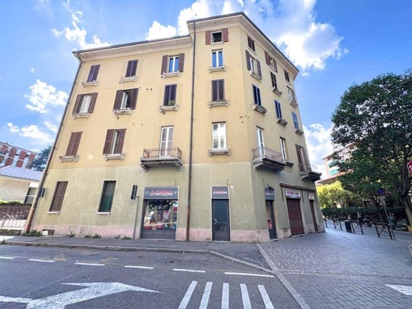 appartamento in vendita a Villasanta in zona La Santa