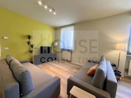 appartamento in vendita a Villasanta in zona La Santa