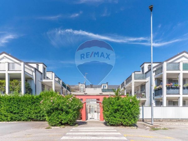 appartamento in vendita a Villasanta