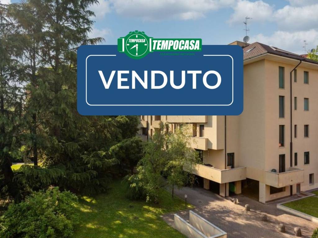 appartamento in vendita a Villasanta