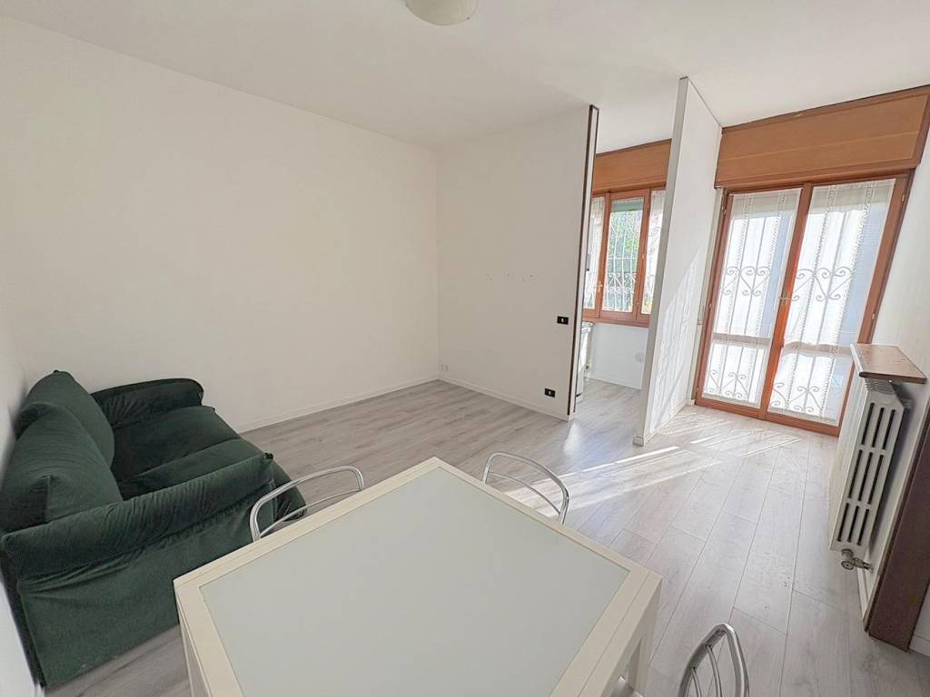 appartamento in vendita a Villasanta