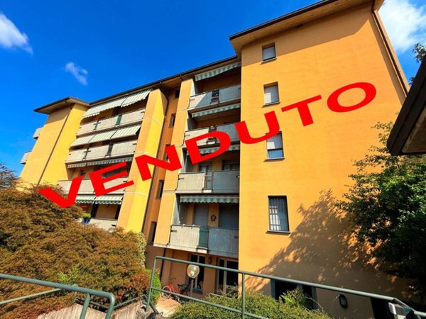 appartamento in vendita a Villasanta