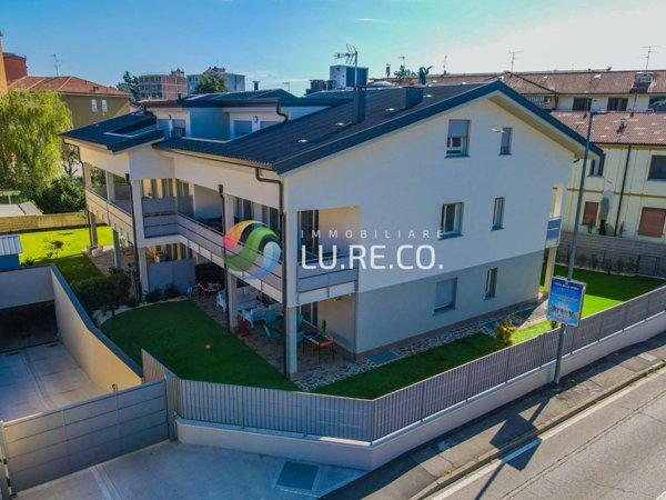 appartamento in vendita a Villasanta