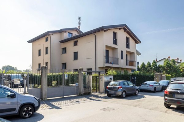 appartamento in vendita a Villasanta