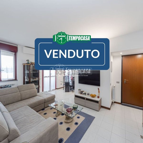 appartamento in vendita a Villasanta in zona Sant'Alessandro