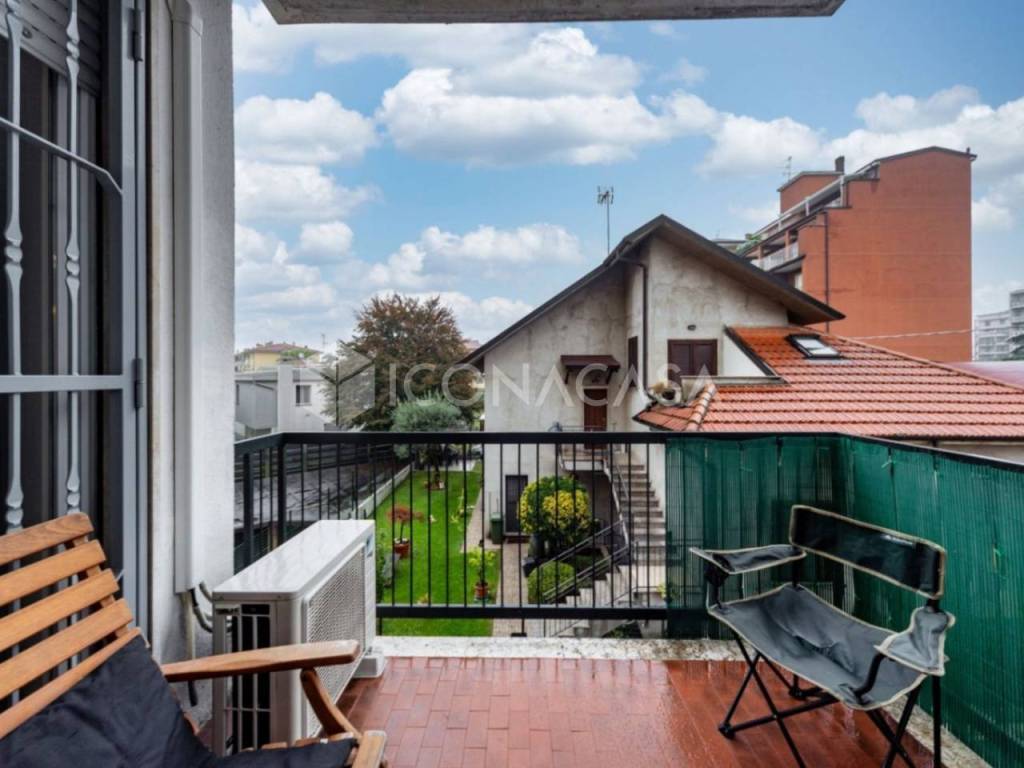 appartamento in vendita a Villasanta