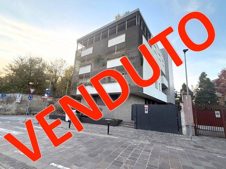 appartamento in vendita a Villasanta in zona La Santa
