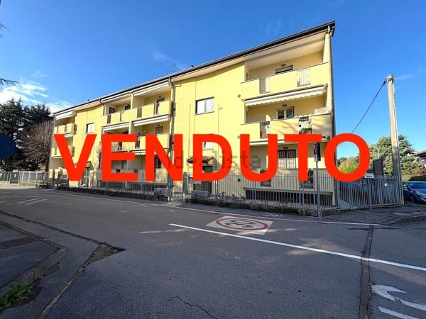 appartamento in vendita a Villasanta in zona San Fiorano