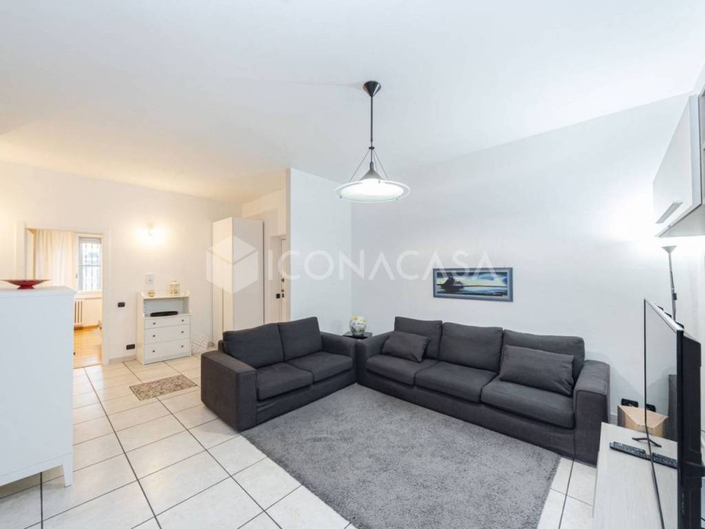 appartamento in vendita a Villasanta