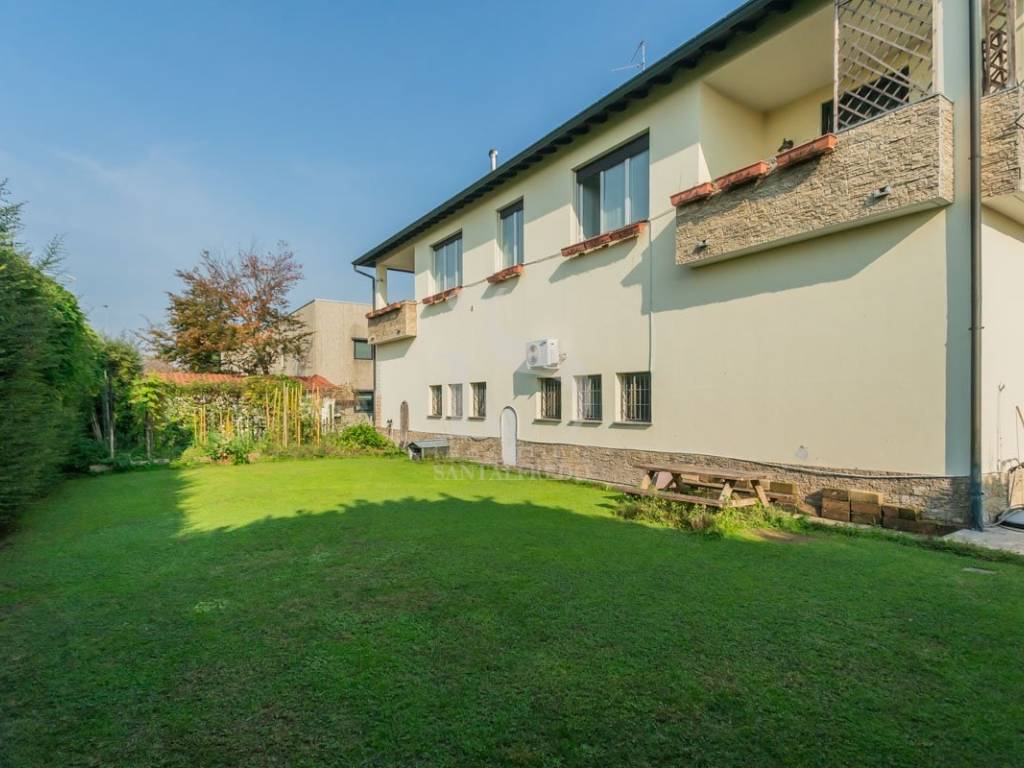 ufficio in vendita a Villasanta