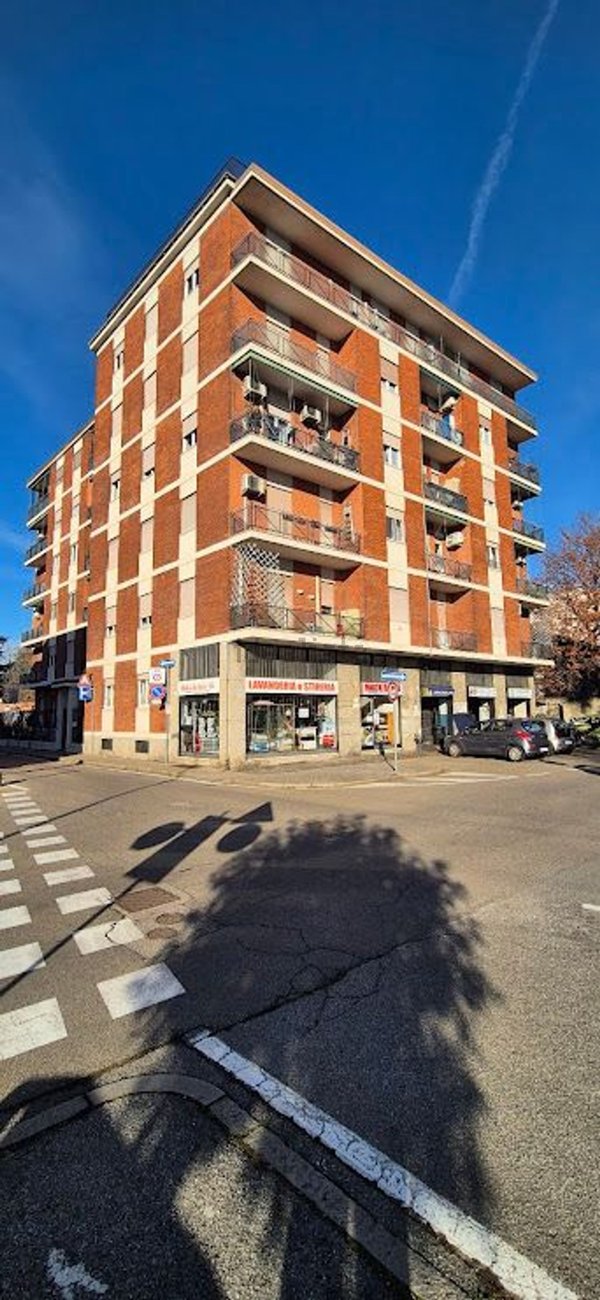 appartamento in vendita a Villasanta in zona La Santa