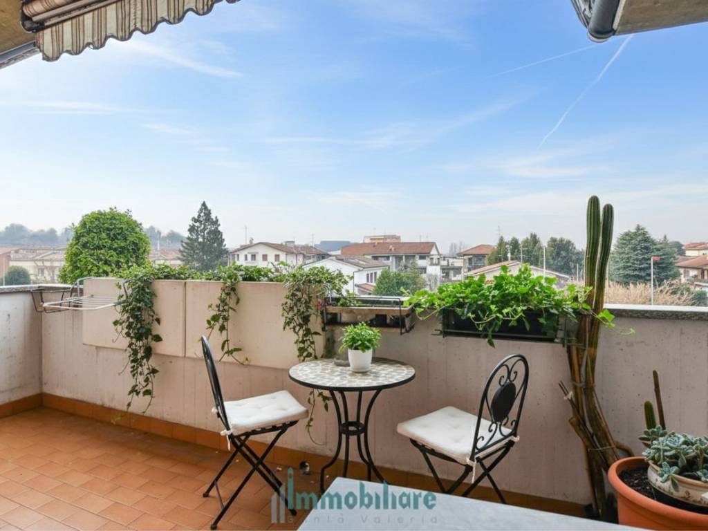 appartamento in vendita a Villasanta