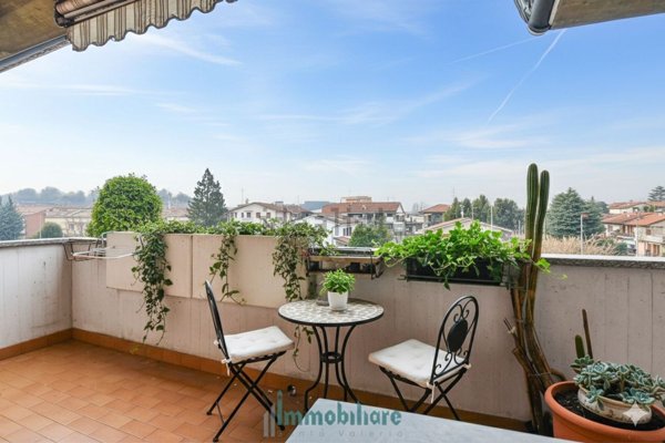 appartamento in vendita a Villasanta