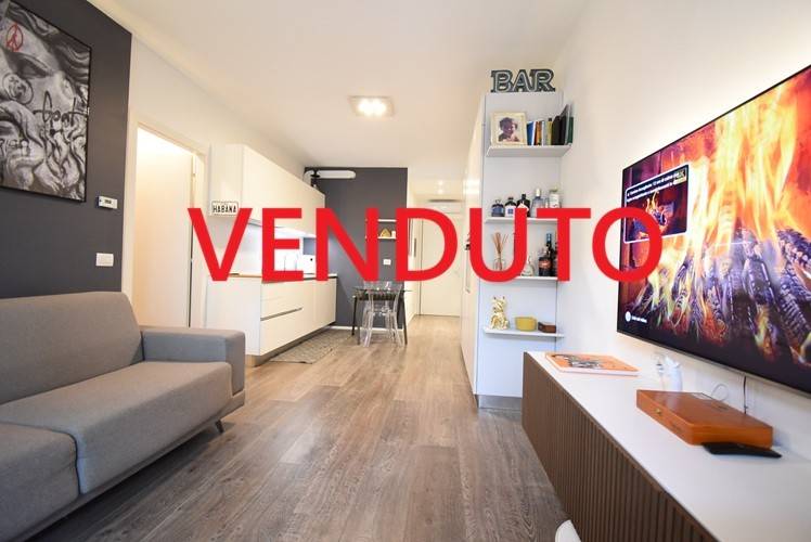 appartamento in vendita a Villasanta in zona La Santa