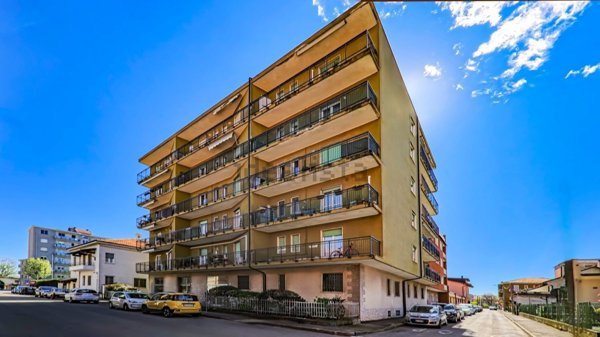 appartamento in vendita a Villasanta in zona La Santa