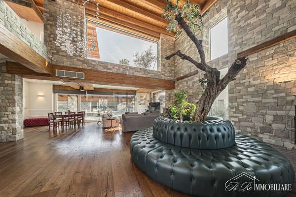 casa indipendente in vendita a Villasanta