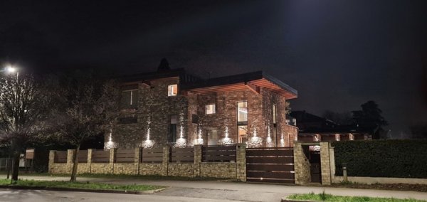 casa indipendente in vendita a Villasanta