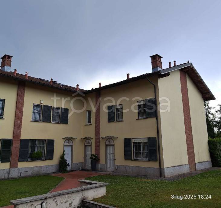 casa indipendente in vendita a Villasanta