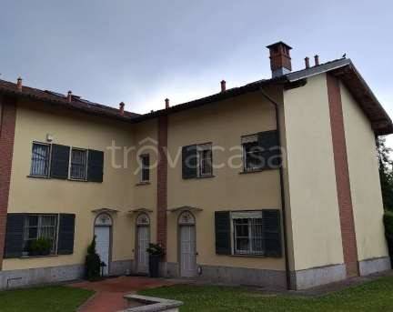 casa indipendente in vendita a Villasanta