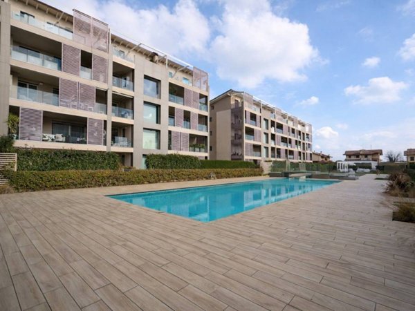 appartamento in vendita a Villasanta