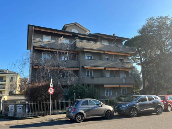 appartamento in vendita a Villasanta