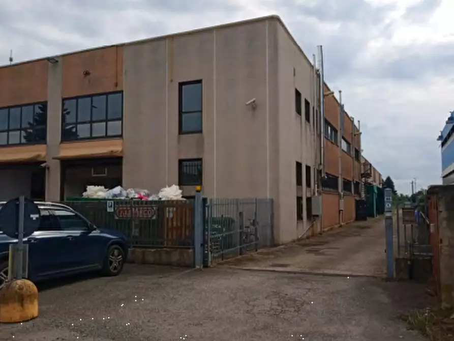 capannone in vendita a Villasanta in zona San Fiorano