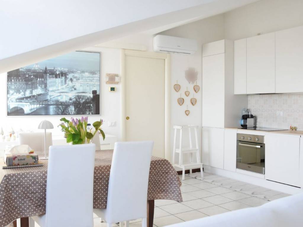 appartamento in vendita a Villasanta