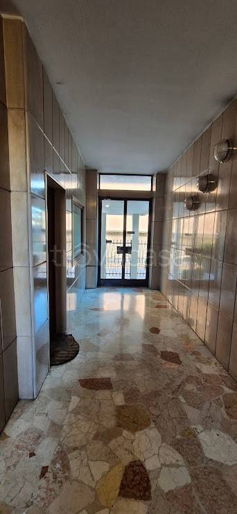 appartamento in vendita a Villasanta in zona La Santa