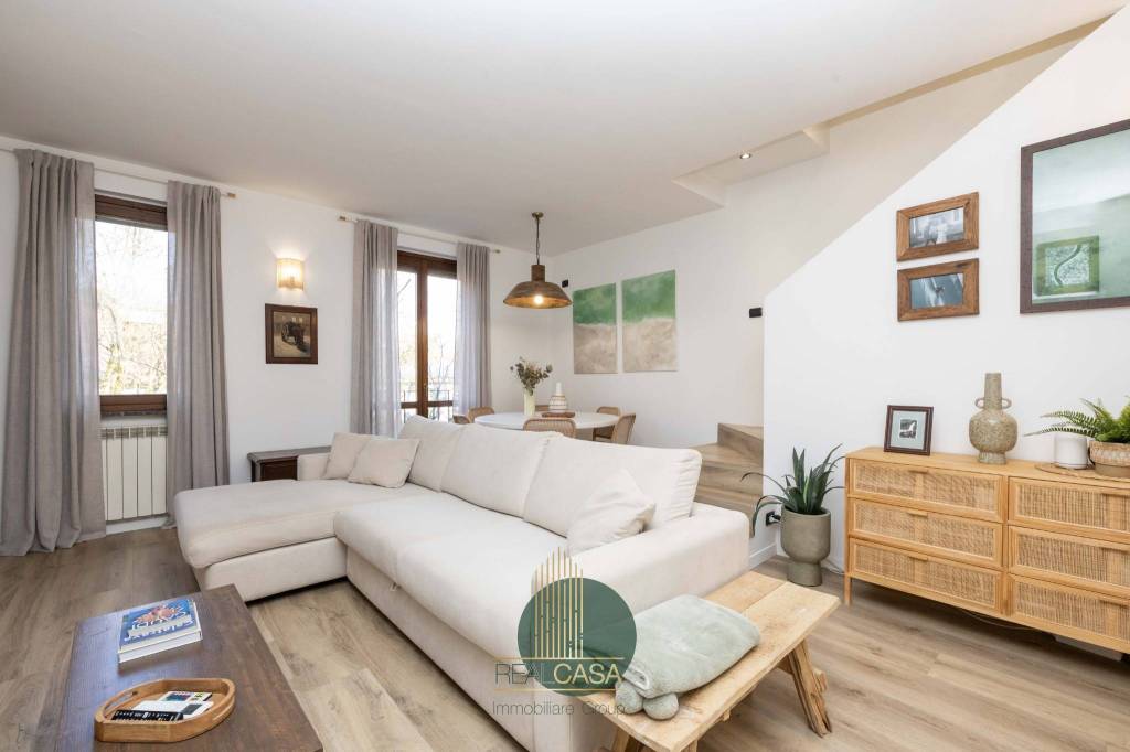 casa indipendente in vendita a Villasanta