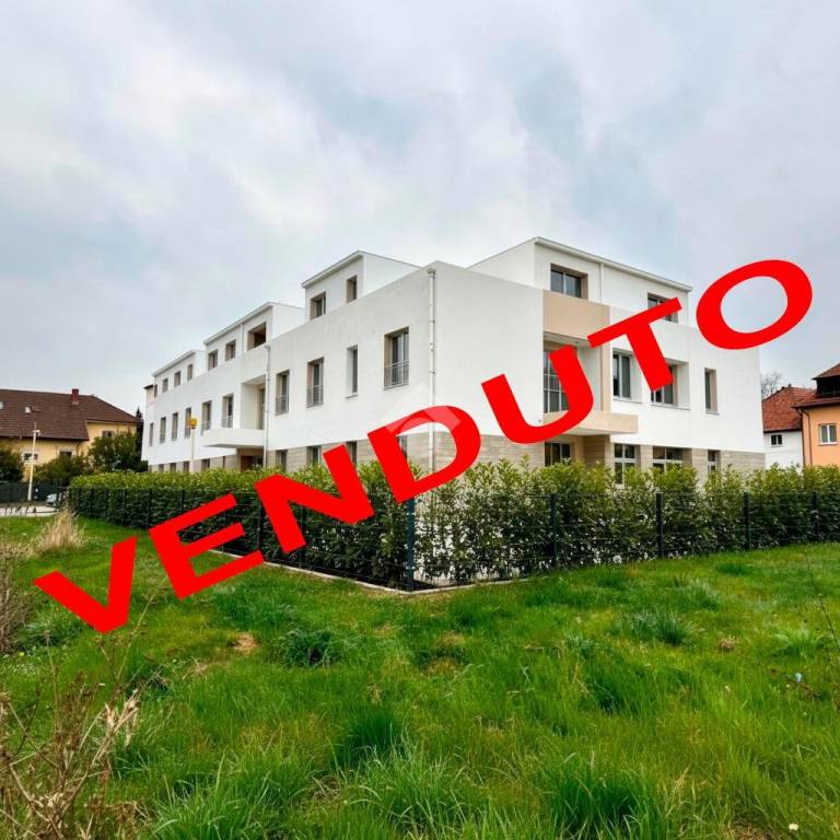 appartamento in vendita a Villasanta in zona La Santa