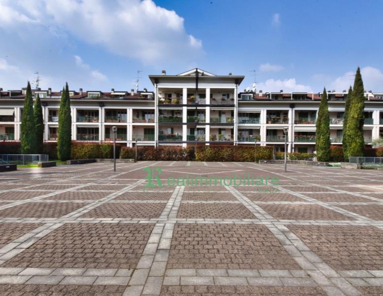 appartamento in vendita a Villasanta