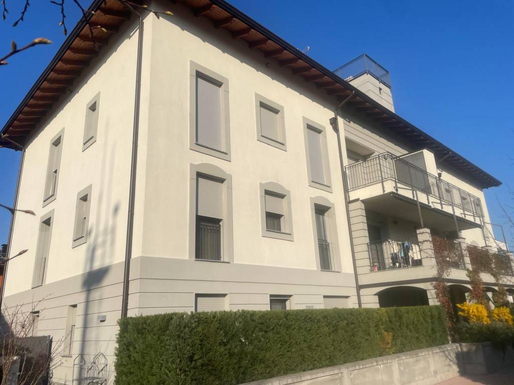 appartamento in vendita a Villasanta in zona La Santa