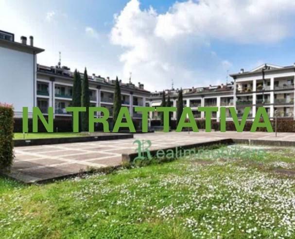 appartamento in vendita a Villasanta in zona Sant'Alessandro