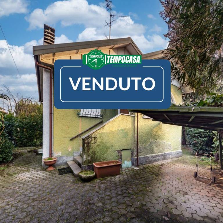 casa indipendente in vendita a Villasanta in zona La Santa