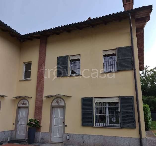 casa indipendente in vendita a Villasanta