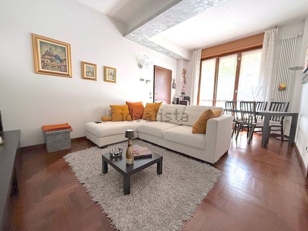 appartamento in vendita a Villasanta in zona La Santa