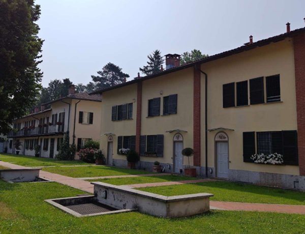 casa indipendente in vendita a Villasanta