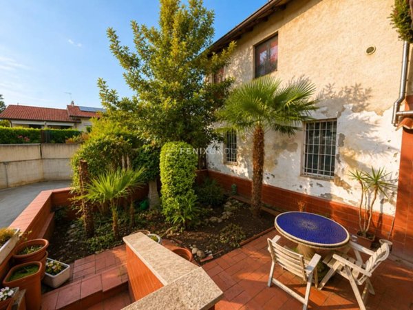casa indipendente in vendita a Villasanta in zona San Fiorano