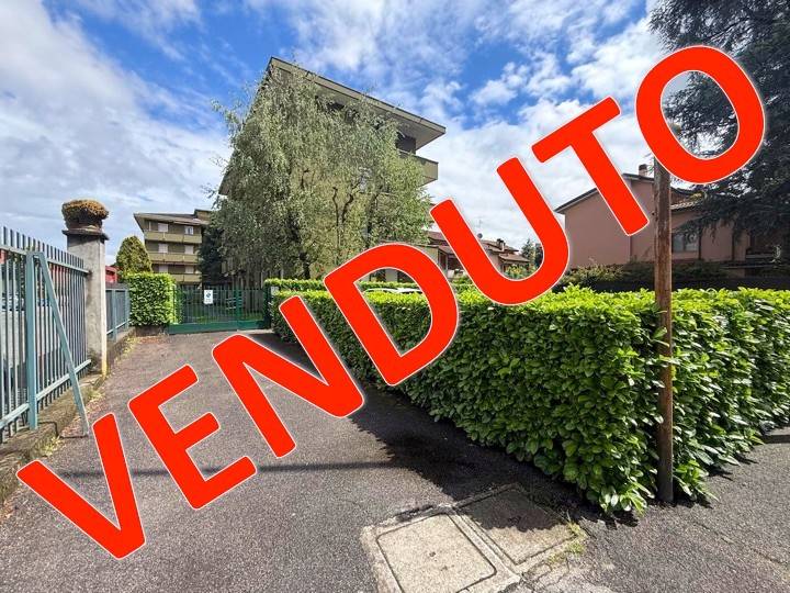 appartamento in vendita a Villasanta