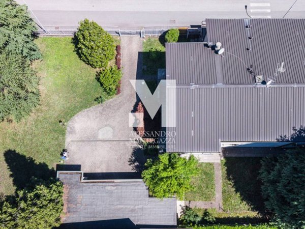 intera palazzina in vendita a Villasanta
