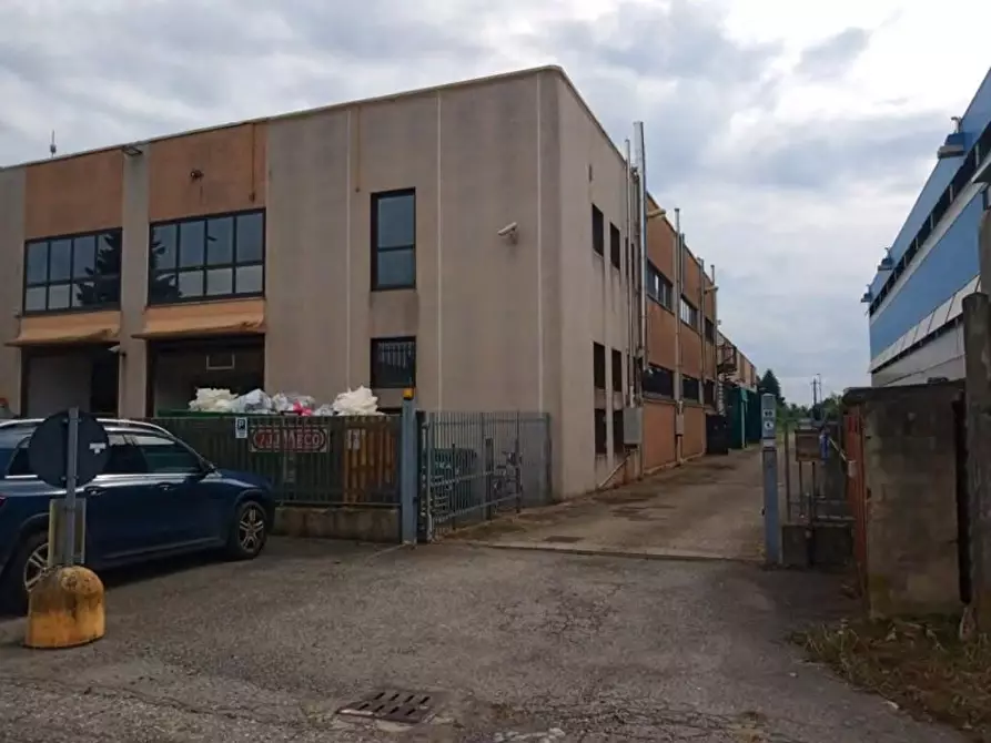 capannone in vendita a Villasanta in zona San Fiorano