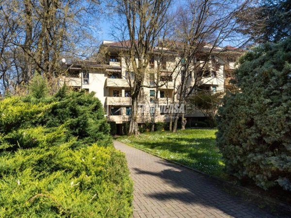 appartamento in vendita a Villasanta