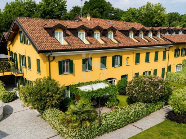 appartamento in vendita a Villasanta