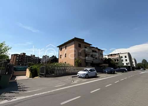 appartamento in vendita a Villasanta in zona La Santa