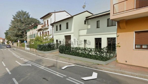 appartamento in vendita a Villasanta in zona La Santa