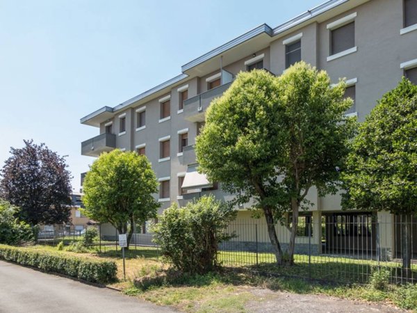 appartamento in vendita a Villasanta in zona La Santa