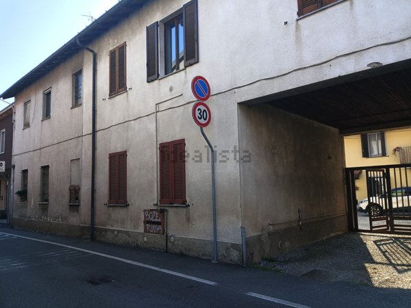 appartamento in vendita a Villasanta in zona Sant'Alessandro