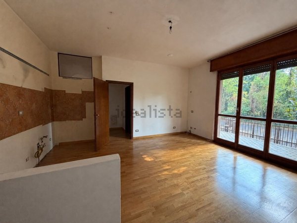 appartamento in vendita a Villasanta
